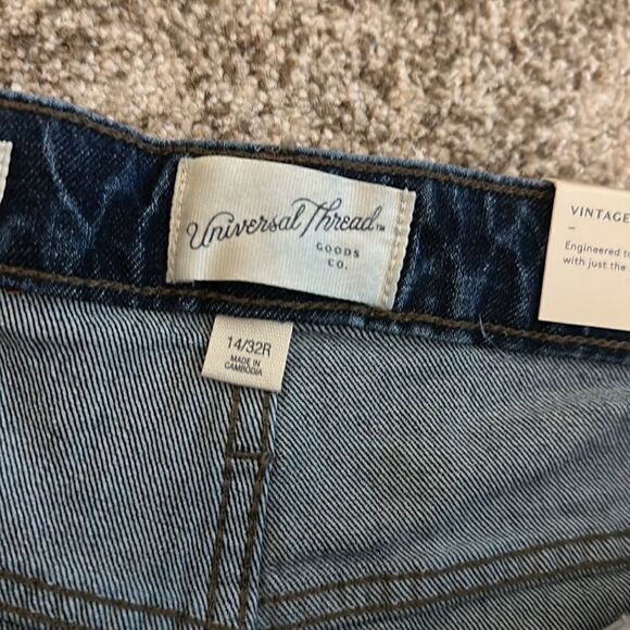 Universal Thread Vintage Midi Shorts 14/32W - Picture 6 of 9